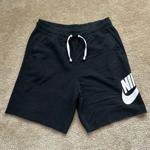 Nike Club Alumni French Terry Shorts - Size M